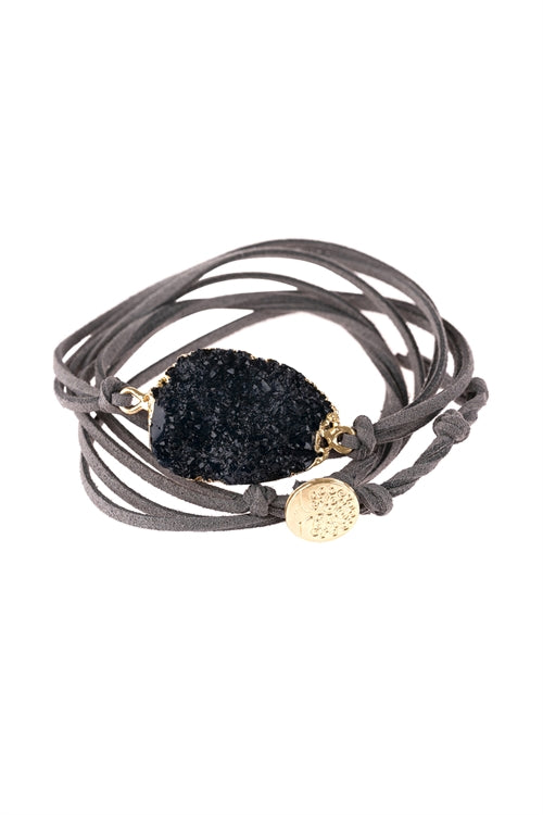 NAVY DRUZY WRAP BRACELET WITH CHARM